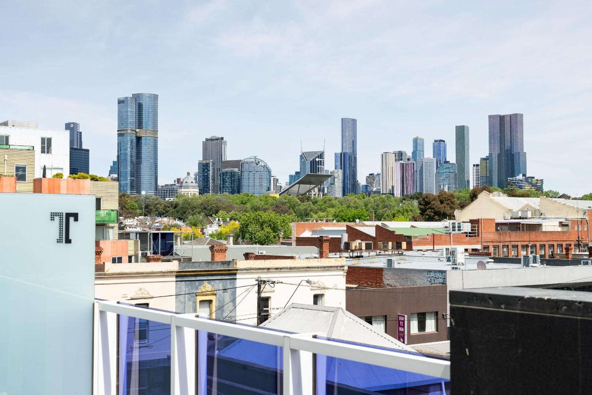 Tyrian Serviced Apartments Fitzroy Melbourne Exteriör bild